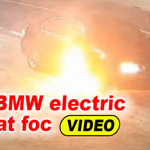 Un BMW electric a luat foc pe E85, în apropiere de podul de la Mărăcineni, vizavi de poarta unității militare, informează buzoienii.ro. Incidentul a fost surprins de o cameră de supraveghere, iar șoferul, aflat singur în mașină, a reușit să iasă la timp din autovehicul. Conform sursei citate, în cazul mașinilor electrice, dacă acumulatorii situati sub podea iau foc, nu mai există soluții pentru stingerea rapidă a incendiului, focul fiind greu de oprit, cu excepția situației în care mașina este scufundată în apă.