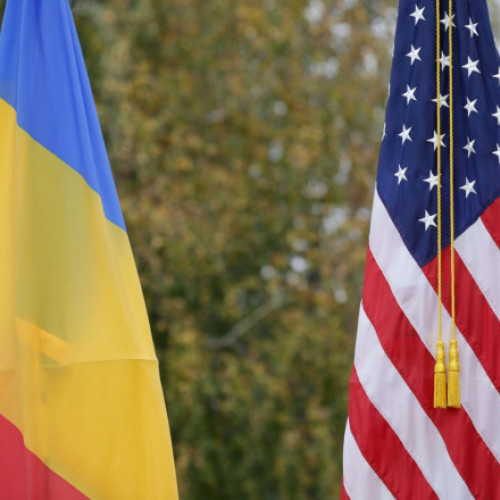 47 de români se află în custodia autorităților americane și urmează să fie deportați din Statele Unite, însă aceștia nu vor fi transportați la baza Guantanamo, precizează Ambasada României în SUA într-un răspuns transmis digi24.ro. Reactia ambasadei vine după ce portalul Politico a publicat, citând documente obținute de la administrația Trump, că 100 de români ar urma să fie transferați la baza navală Guantanamo.
