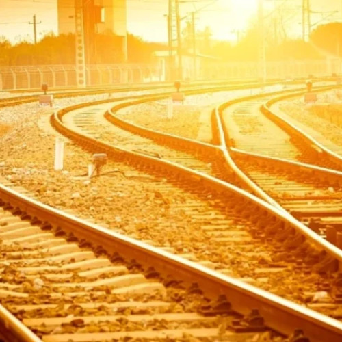 Canicula încetinește mersul trenurilor și în județul Buzău