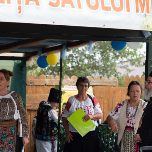 Festivalul „Pe ulița satului meu” la Așezământul pentru Persoane vârstnice din Câmpeni
