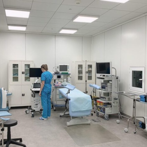 Embryos deschide un satelit în Buzău și achiziționează Adella Clinic din Sofia
