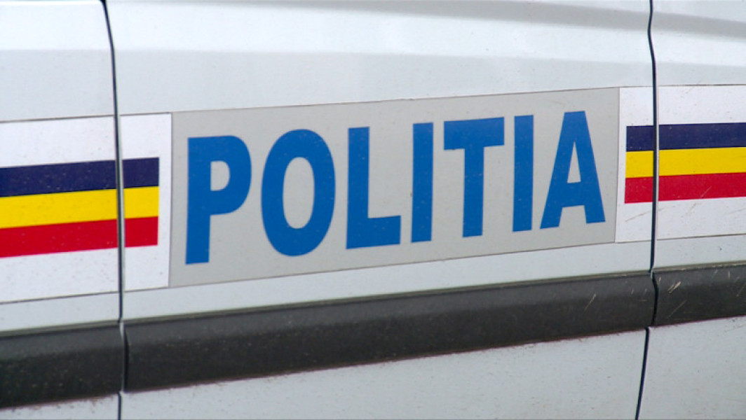 Băiat de 9 ani din Sibiu, legat de piciorul unei mese de tatăl său