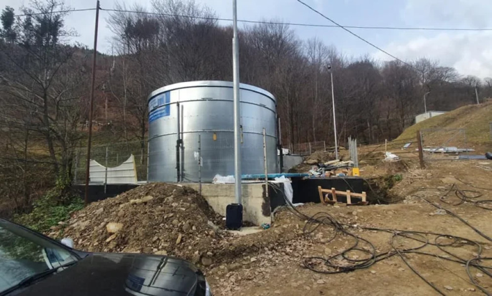 Aducțiunea de apă pentru gospodării în Gura Teghii avansează cu licitația