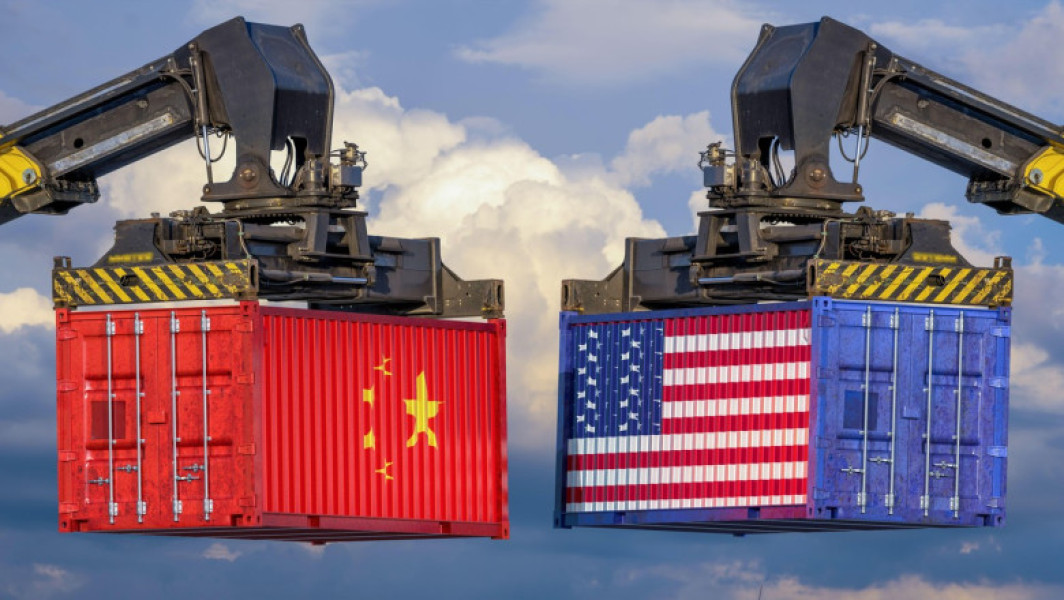 China acuză SUA de „subminarea regulilor comerciale”, după ce Trump a făcut presiuni asupra ţărilor NATO