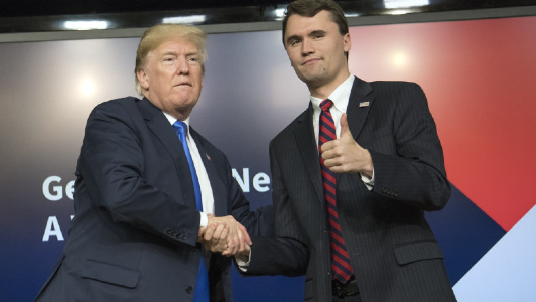 Atacul asupra influencerului Charlie Kirk evidențiază tensiunile politice în SUA