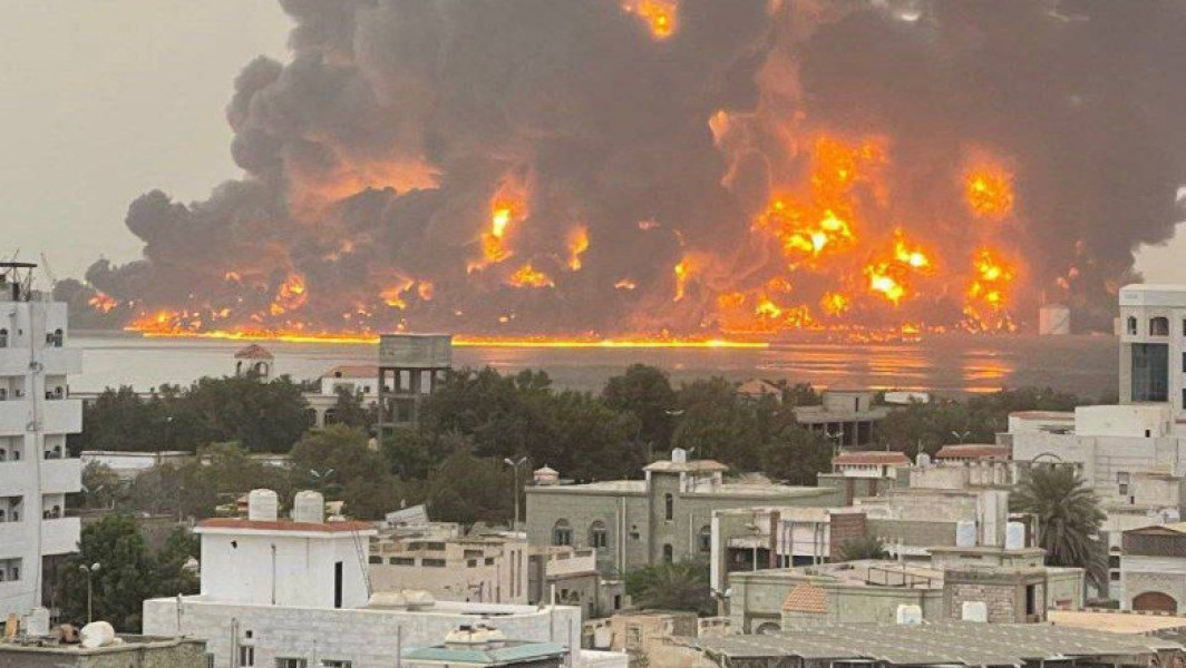 Israel a atacat portul Hodeidah din Yemen în răspuns la activitatea militară a houthiților