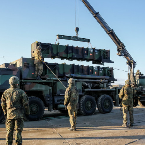 SUA aprobă primele pachete de arme pentru Ucraina finanțate de țările europene NATO