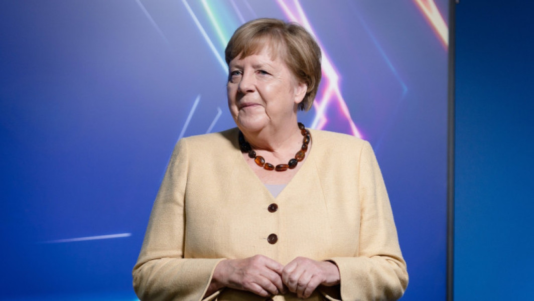 Angela Merkel cere unitate europeană în fața crizelor și reforme în UE