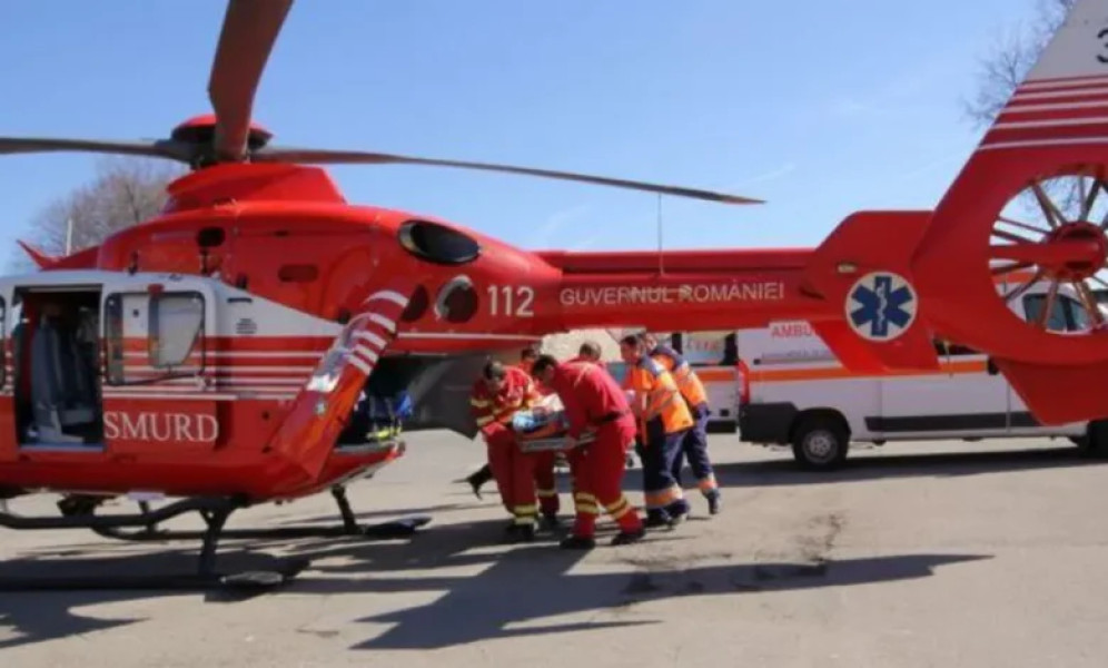 Doi bărbați intoxicați cu vapori de benzină în timp ce curățau un rezervor în Pătârlagele